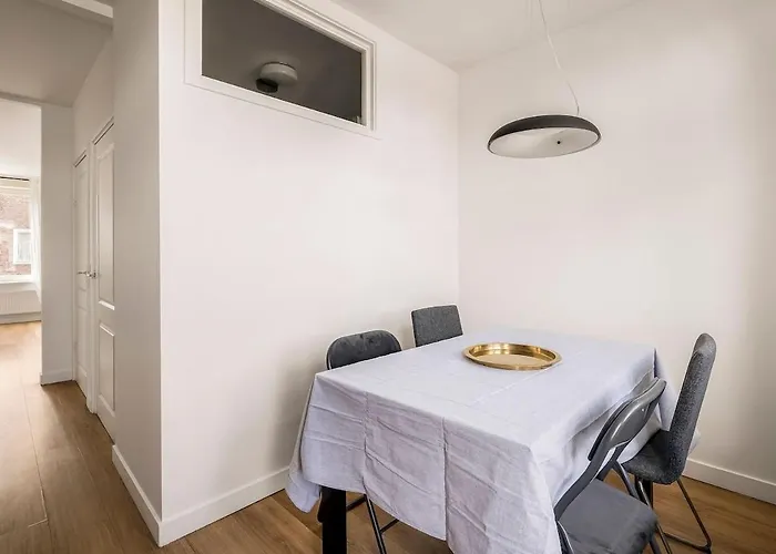 Light And Quiet Haven Next To Park