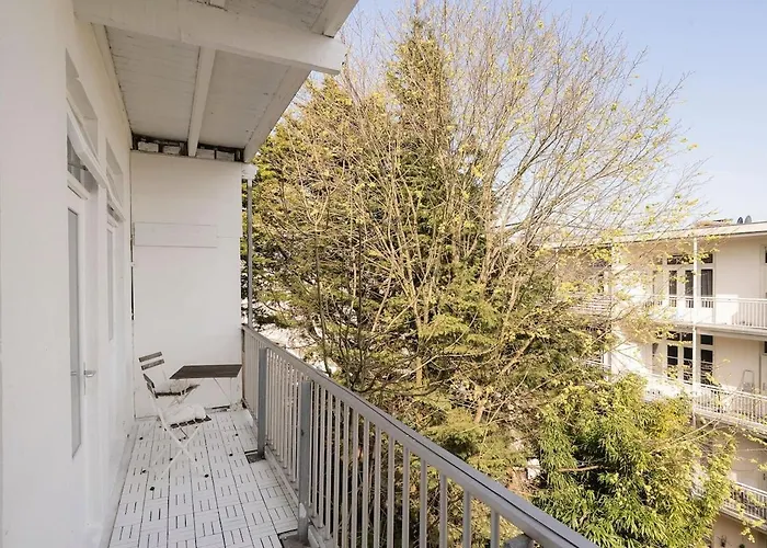 Light And Quiet Haven Next To Park